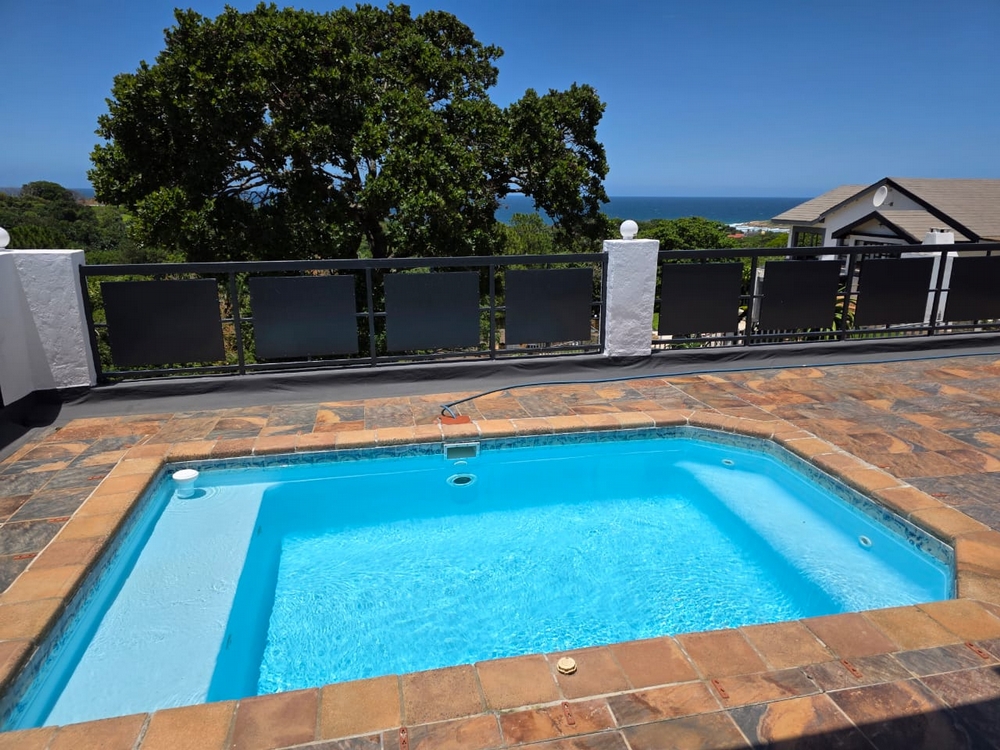 Beaumont Holiday Home